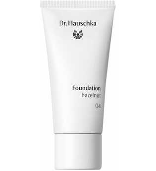 Dr. Hauschka Foundation 04 Hazelnut