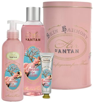 Un Air d'Antan Fleurs de Cerisiers French Bath & Body Trio Gift Set